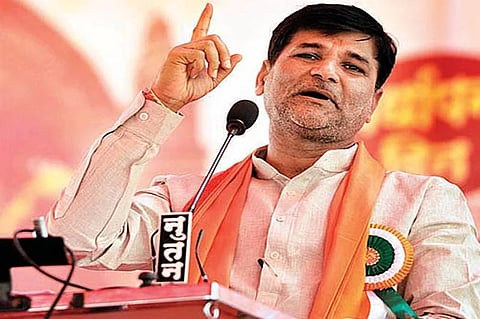 विनायक मेटे यांचे अपघाती निधन; मराठा समाजाचा आवाज हरपला