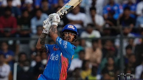 व्यंकटेश अय्यरची शतकी खेळी अपयशी; मुंबईचा केकेआरवर ५ विकेट्सनी विजय