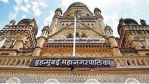 कंत्राटी कर्मचारी आक्रमक; आरोग्य विभागाच्या मुख्यालयावर मोर्चा, वार्षिक वेतनवाढ देण्याची मागणी