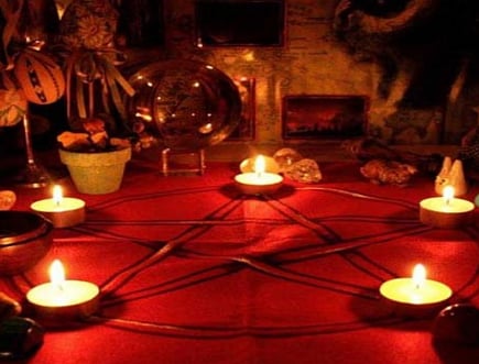 Palghar Rape Case : पालघर हादरलं!  काळी जादू असल्याचं सांगत पतीच्या पाच मित्रांकडून महिलेवर वारंवार अत्याचार 