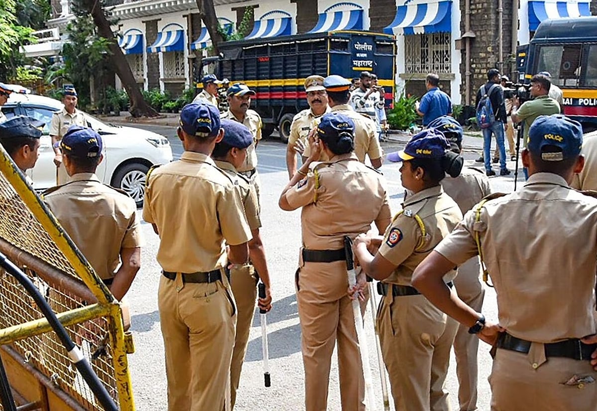 आठ महिला कर्मचाऱ्यांवर बलात्कार झालाच नाही!चौकशीत उघड; बोगस लेटरबाॅम्बची मुंबई पोलिसांकडून गंभीर दखल