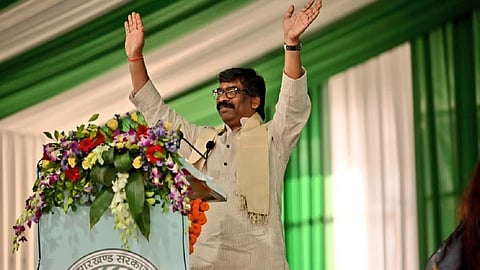 हेमंत सोरेन 'बेपत्ता': झारखंडच्या सर्व सत्ताधारी  आमदारांना महत्त्वाच्या बैठकीसाठी रांचीमध्येच राहण्याच्या सूचना