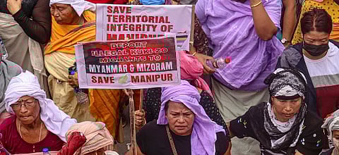 मणिपूरमध्ये मैतेई समाजाचा एसटीचा दर्जा रद्द; हायकोर्टाने आपलाच निकाल फिरवला