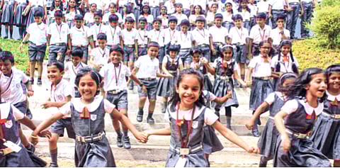 अनधिकृत शाळांचे दाखले, गुणपत्रिका मात्र अधिकृत; ठाण्यात अनधिकृत शाळांच्या संख्येत मोठी वाढ