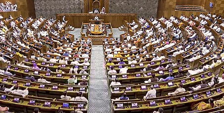 राज्यसभेत काँग्रेस खासदाराच्या आसनावर सापडले नोटांचे बंडल