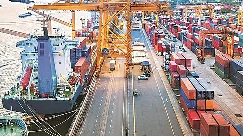 भारतातील उत्पादन वाढीचा दर १२ महिन्यांच्या नीचांकी पातळीवर 