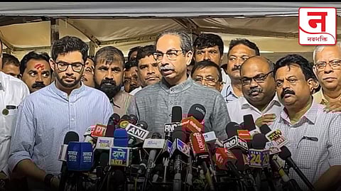 "गुजरात महाराष्ट्राच्या पुढं जातोय..." महायुती सरकारला ठाकरेंनी दाखवला आरसा; 'लाडकी बहीण'प्रमाणेच 'लाडका भाऊ' सुरु करण्याचीही मागणी 