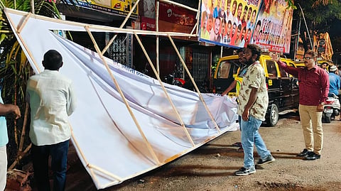 ठाण्यात बेकायदेशीर होर्डिंग्जवर कारवाईचा बडगा; १० कोटी ९६ लाख १९ हजार ५७४ रुपयांचा दंड वसूल 