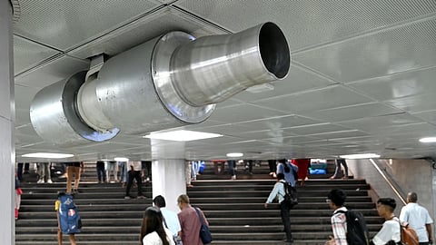 सीएसएमटी स्थानकानजीकच्या भुयारी मार्गात वायूविजन; हवा खेळती राहण्यासाठी ९ जेट पंखे; 
अधिक क्षमतेच्या पंख्याने गारवा राहणा