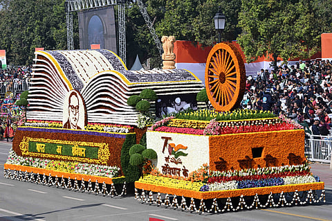 शक्तिशाली भारताचे दर्शन; प्रजासत्ताक दिनी कर्तव्य पथावरील परेडने देशवासीयांमध्ये उत्साह