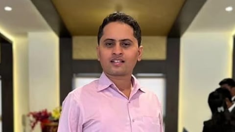 १.५ वर्ष ICU मध्ये, ४.५ महिने व्हेंटिलेटरवर...GBS च्या विळख्यातून बाहेर आलेल्या रुग्णाने कथन केला अनुभव 