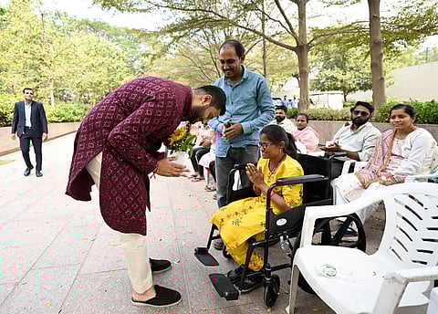 अदानी कुटुंबाचे पाचशे अपंग नववधूंना अर्थसहाय्य; प्रत्येकी १० लाखांची आर्थिक मदत 