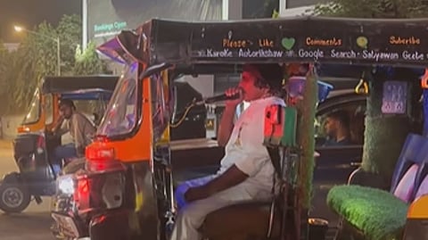 'कराओके ऑटोरिक्षा'ने वेधले मुंबईकरांचे लक्ष; सोशल मीडियावरही व्हिडिओ प्रचंड व्हायरल