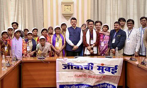 `लाडकी बहीण` योजना सुरू राहणार; मुख्यमंत्री देवेंद्र फडणवीस यांचे आश्वासन