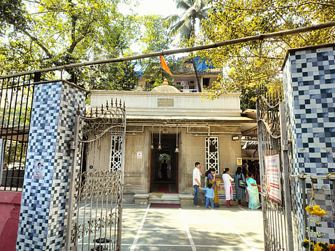 प्रभादेवीतील मनमोहक दत्त मंदिर; मंदिराच्या दुरुस्तीसाठी हवाय सरकारच्या मदतीचा हात 
