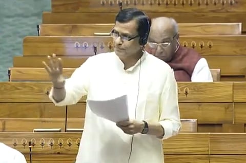 गृह राज्यमंत्री नित्यानंद राय यांनी मंगळवारी लोकसभेत इमिग्रेशन आणि फॉरेनर्स बिल २०२५ सादर केले.