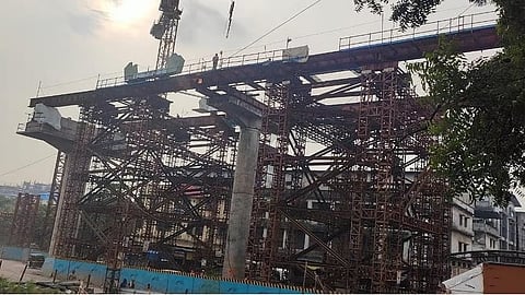 ओपन वेब गर्डर यशस्वीरित्या बसवला