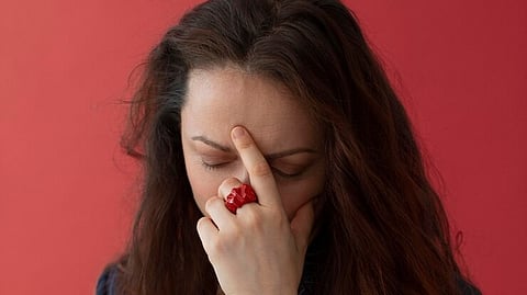 उन्हामुळे थकवा जाणवतोय? 'हे' उपाय करा आणि राहा दिवसभर फ्रेश