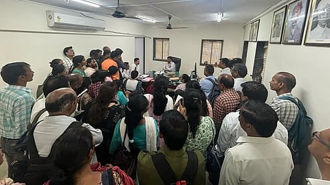 अतिरिक्त शिक्षकांचे मुंबईतच समायोजन; शिक्षक भारती संघटनेच्या मागणीवर शिक्षण उपसंचालकांचे आश्वासन