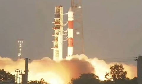 ‘इस्रो’चे १०१ वे प्रक्षेपण तांत्रिक बिघाडामुळे अयशस्वी; तिसऱ्या टप्प्यात दिसून आला बिघाड; कारणे शोधण्यासाठी समिती स्थापन