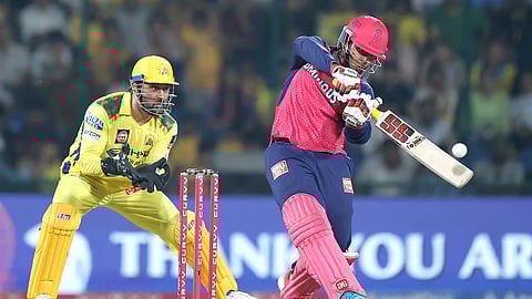 CSK चा अजून एक लाजिरवाणा पराभव; RR चा शेवट मात्र गोड 