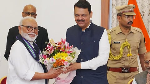 सत्तेपुढे नीती गौण!