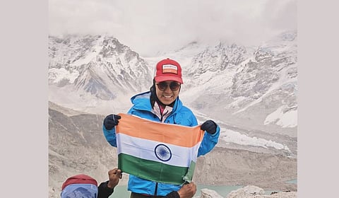 अंध भारतीय महिलेने केले एव्हरेस्ट सर