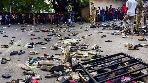 चेंगराचेंगरीप्रकरणी RCB वर गुन्हा दाखल; CID कडून चौकशी, SIT स्थापन; कर्नाटक सरकारचा हायकोर्टात स्थिती अहवाल सादर