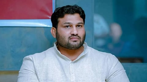 चंद्रहार पाटील शिंदेंच्या शिवसेनेत जाणार; आज होणार पक्ष प्रवेश 