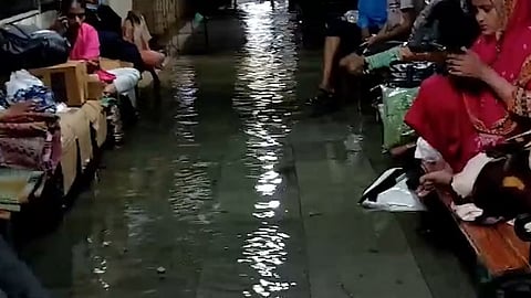 केईएममध्ये पाणी तुंबलेच नाही, २६ मेच्या पावसात सारे सुरळीत; रुग्णालय प्रशासनाचा मुंबई उच्च न्यायालयात दावा