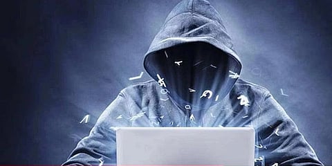 'केवायसी'साठी कॉल आलाय? सावध व्हा ! माटुंग्यात इस्टेट एजंटला घातला गंडा