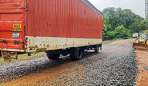 चिपळूण - कराड राष्ट्रीय महामार्ग वाहतुकीसाठी खुला; प. महाराष्ट्र - कोकण जोडणारा महामार्ग पुन्हा सुरू