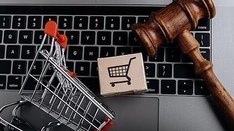 ‘ऑनलाइन शॉपिंग’ पडू शकते महागात; बनावट ‘ऑनलाइन शॉपिंग’ वेबसाइटपासून सावध रहा