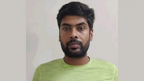 पैशासाठी देशाशी गद्दारी; हेरगिरीप्रकरणी नौदल कर्मचाऱ्याला अटक; पाकच्या ISI पुरवत होता गोपनीय माहिती