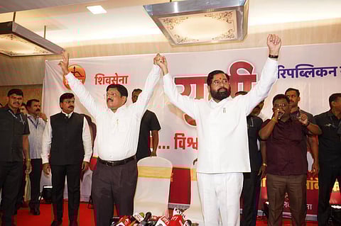 स्थानिक निवडणुकीच्या तोंडावर शिंदे सेना-रिपब्लिकन सेनेची युती