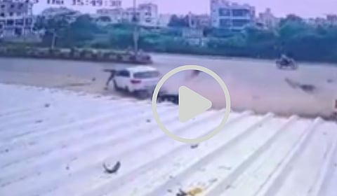 bhavnagar-police-son-speeding-accident