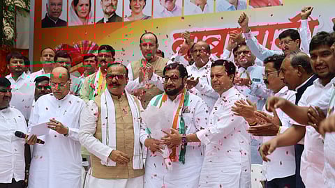परभणीत शरद पवारांच्या राष्ट्रवादीला धक्का; बाबाजानी दुर्राणी यांचा काँग्रेसमध्ये प्रवेश