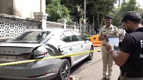 Mumbai : सह्याद्री राज्य अतिथीगृहाजवळ अपघात; बस-कारच्या धडकेत पादचारी महिलेचा जागीच मृत्यू 