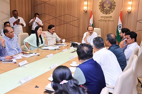 मुंबई गोवा महामार्गावर खड्डे दिसताच २४ तासात बुजवा; अजित पवार यांचे आदेश, कोलाड ते माणगांव बायपासला २१ कोटींचा निधी