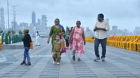 कोस्टल रोडवरील विहार क्षेत्र, भुयारी मार्ग जनतेसाठी खुले 