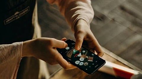 ऑनलाइन जुगाराला चाप! लोकसभेत 'ऑनलाइन गेमिंग विधेयक-२०२५' मंजूर 