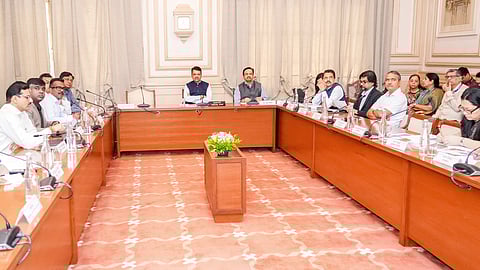 राज्यातील उद्योगांसाठी स्वतंत्र ‘वॉर रूम’; मुख्यमंत्री देवेंद्र फडणवीस यांचे निर्देश 