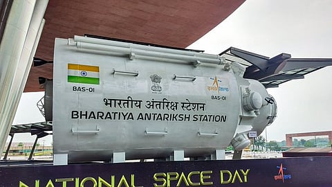 असे असेल भारतीय अंतराळ स्थानक