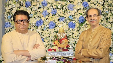 निमित्त मावशीचे, बोलणी युतीची! उद्धव ठाकरे शिवतीर्थावर राज ठाकरेंच्या भेटीला; संभाव्य युतीसाठी दोन ते तीन तास ठाकरे बंधूंमध्ये खलबते