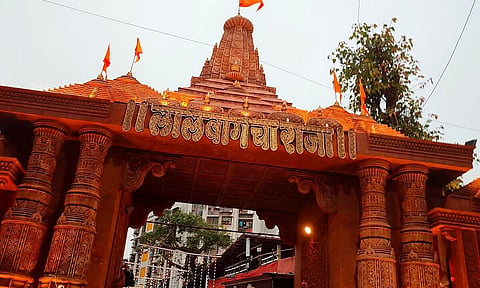 Mumbai : लालबागच्या राजाच्या मुख्य प्रवेशद्वारासमोर भीषण अपघात; साखरझोपेत असताना २ चिमुकल्यांना अज्ञात वाहनाने चिरडले, एकाचा मृत्यू, एक गंभीर जखमी