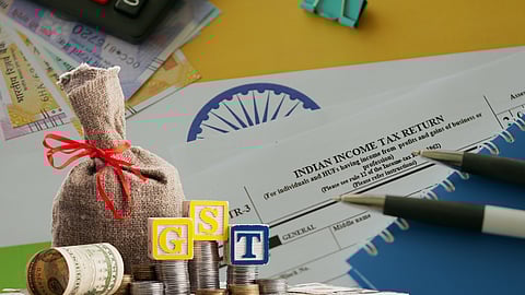  घेतलेला अन्याय्य जीएसटी परत करा 