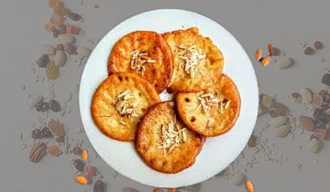 मालपोहे - सण, परंपरा आणि चव यांची गोड मेजवानी