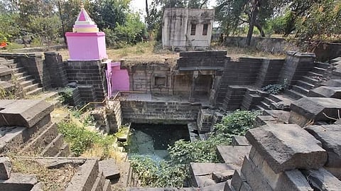 राज्यातील बारव, ऐतिहासिक विहिरींचे फेरसर्वेक्षण; जलसंवर्धन आणि जलसंधारण कार्यात बारवांचे योगदान