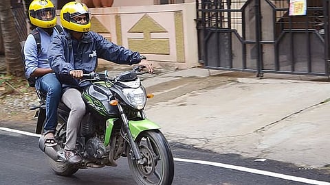 Mumbai : इलेक्ट्रिक बाइक टॅक्सी सेवा आजपासून सुरू; एक किमीला १५ रुपये भाडे; राज्य परिवहन प्राधिकरणाची परवानगी