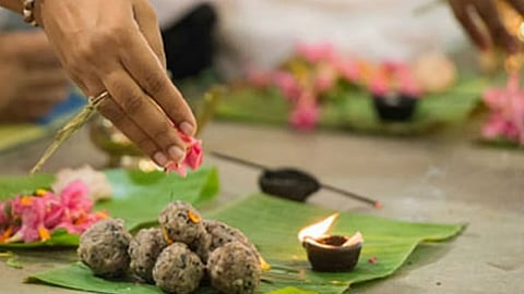 पितृपक्ष: एक अंधश्रद्धा